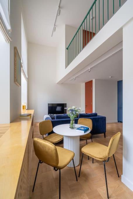 Ferienwohnung Designer Loft In The City Center Riga Exterior foto