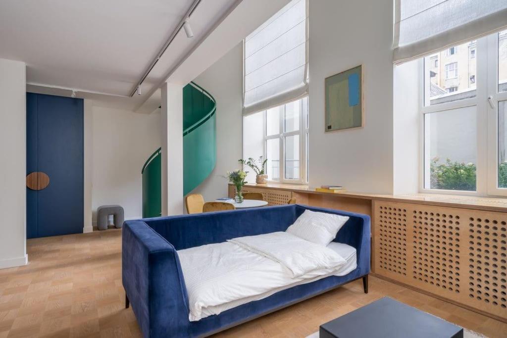 Ferienwohnung Designer Loft In The City Center Riga Exterior foto