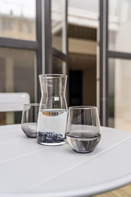 Ferienwohnung Designer Loft In The City Center Riga Exterior foto