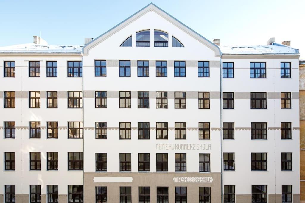 Ferienwohnung Designer Loft In The City Center Riga Exterior foto